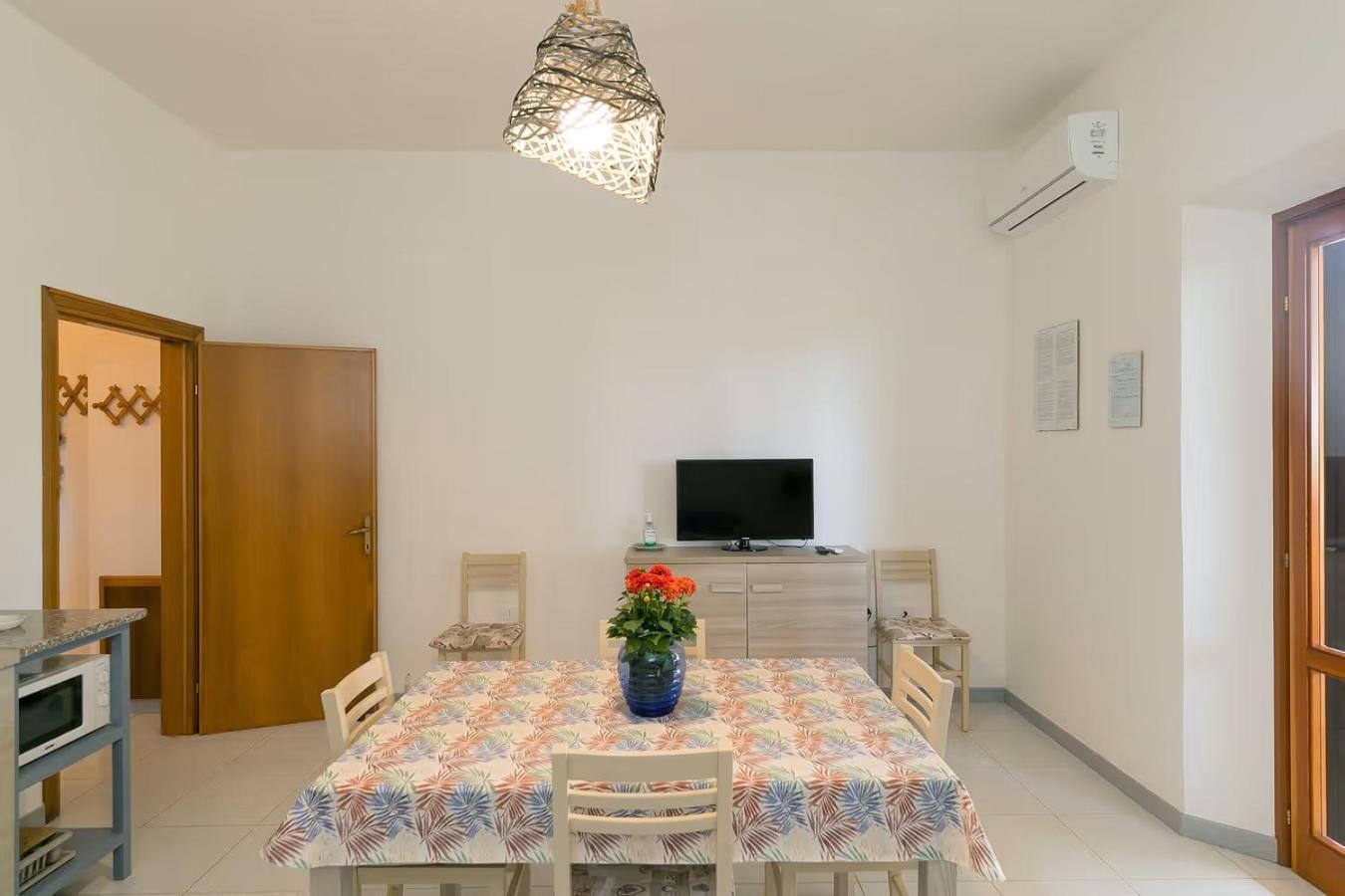 Agriturismo I Debbi Bibbona Luaran gambar